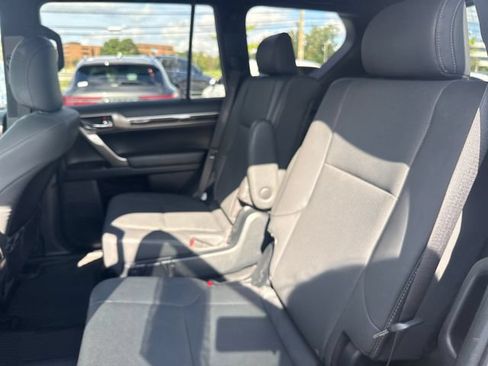 Used 2020 Lexus GX 460 Premium AWD/4WD image 14