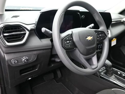 New 2026 Chevrolet TrailBlazer LS w/ LS Convenience Package FWD image 26