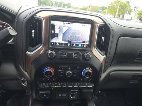 Used 2021 Chevrolet Silverado 3500 High Country w/ Z71 Off-Road Package image 23