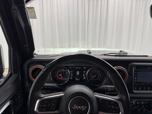 Used 2021 Jeep Gladiator Mojave AWD/4WD image 6