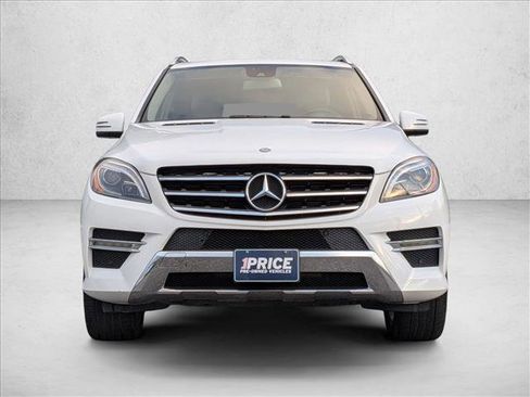 Used 2015 Mercedes-Benz ML 400 4MATIC image 2