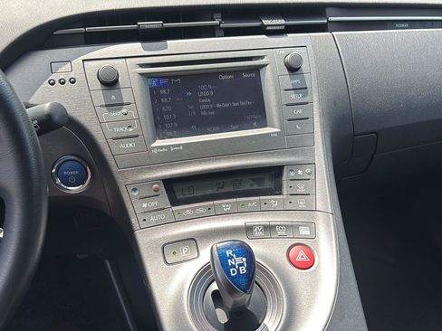Used 2013 Toyota Prius Persona Series FWD image 32
