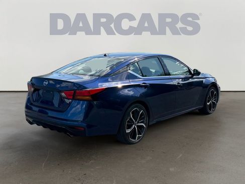 Used 2024 Nissan Altima 2.5 SR FWD image 7