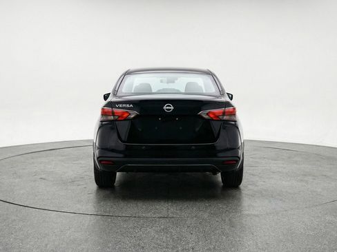 Used 2025 Nissan Versa SV FWD image 7