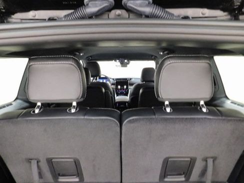 New 2025 Jeep Grand Cherokee L Limited w/ Black Appearance Package image 19