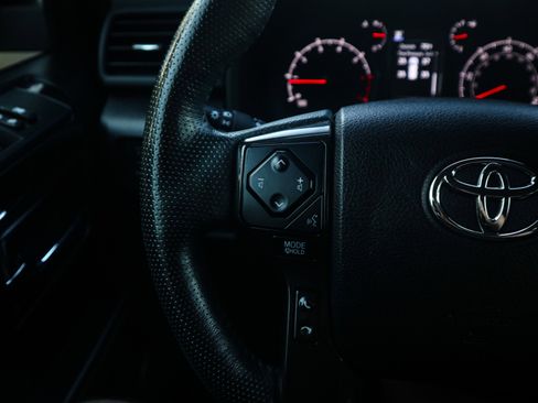 Used 2023 Toyota 4Runner 40th Anniversary SE image 19