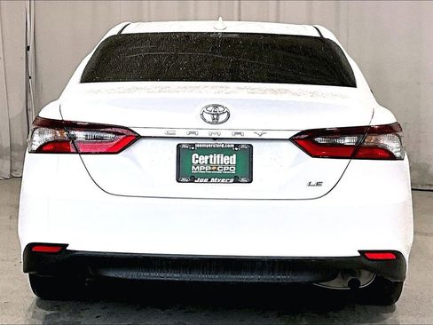 Used 2023 Toyota Camry LE FWD image 3