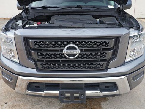 Used 2023 Nissan Titan SV w/ Accessory Utility Package RWD image 6