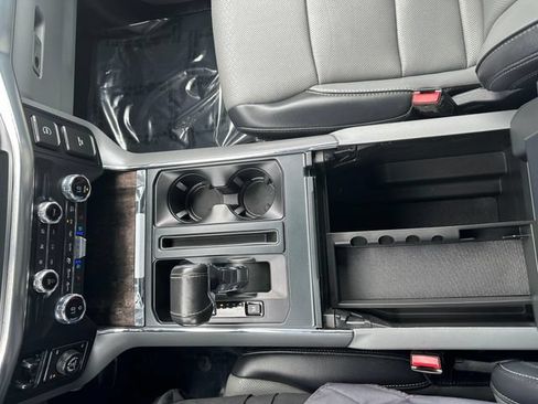 Used 2021 Ford F150 Lariat AWD/4WD image 18
