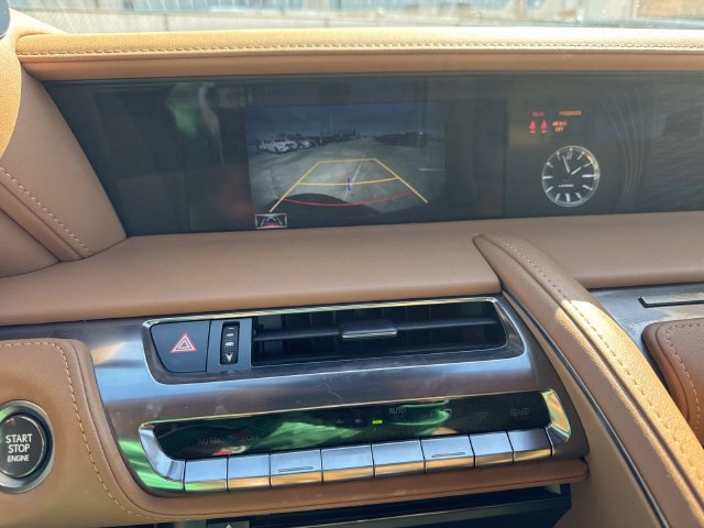 Used 2022 Lexus LC 500 Convertible w/ Touring Package RWD image 30