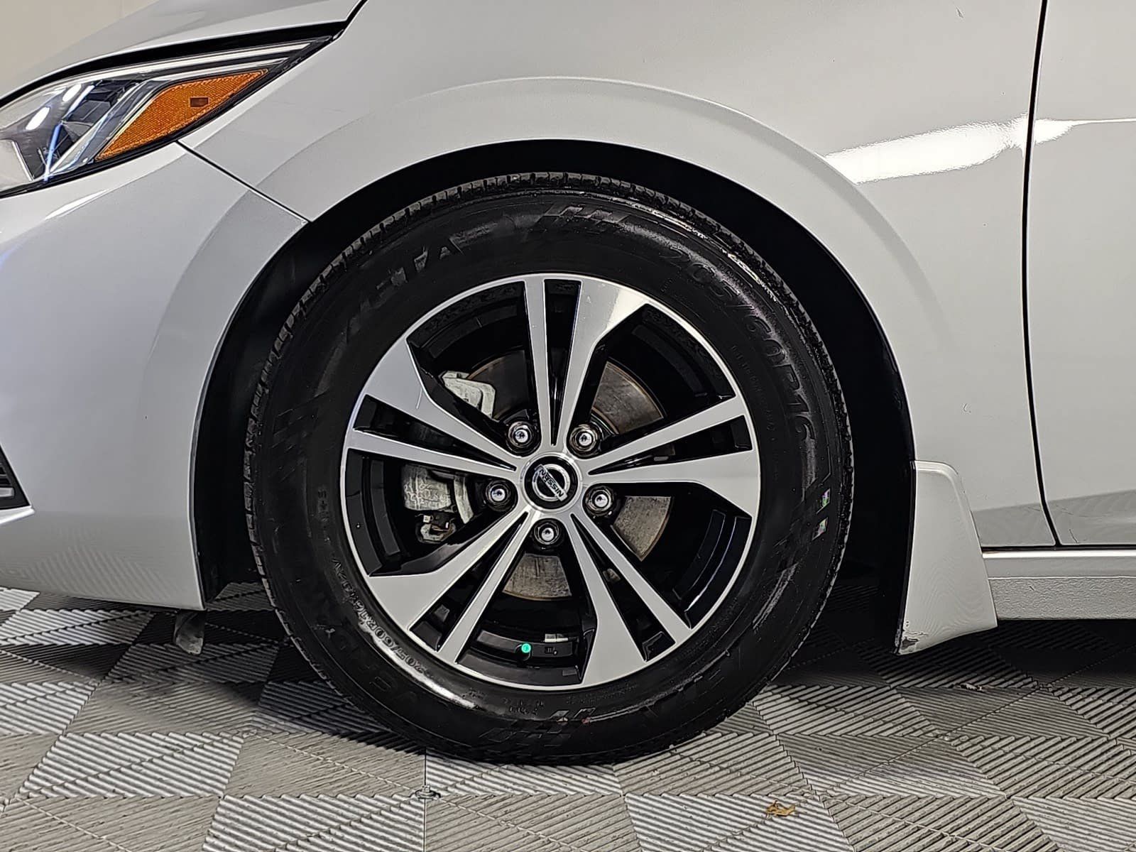Used 2021 Nissan Sentra SV FWD image 10