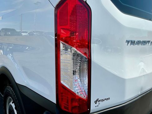 Used 2020 Ford Transit 250 Low Roof RWD image 13