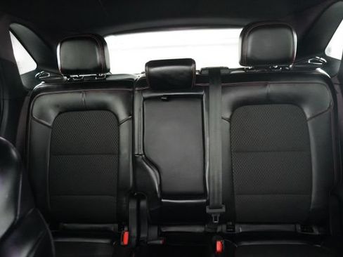 Used 2025 Ford Escape ST-Line FWD image 32