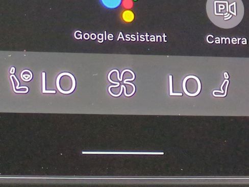 New 2026 Volvo XC90 B6 Plus w/ Protection Package Premier image 22