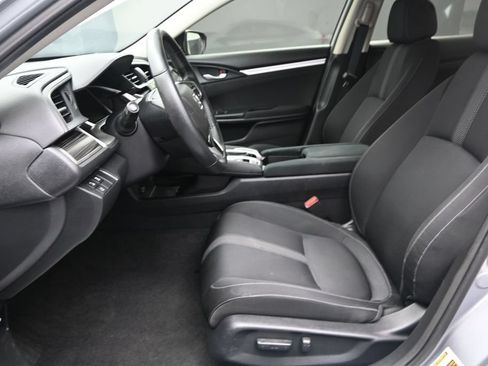 Used 2019 Honda Civic EX image 14