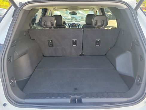 Used 2019 Chevrolet Equinox Premier FWD image 10