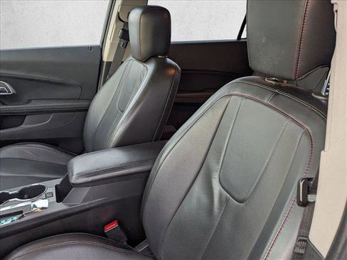 Used 2017 Chevrolet Equinox Premier w/ Enhanced Convenience Package FWD image 10