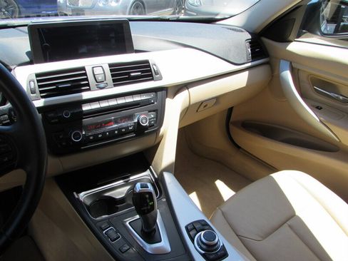 Used 2013 BMW 328i Sedan RWD image 14