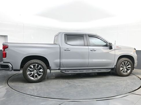 Used 2024 Chevrolet Silverado 1500 RST AWD/4WD image 15