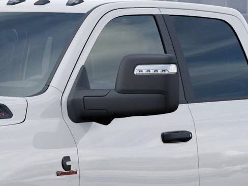 New 2026 RAM 2500 Big Horn AWD/4WD image 13