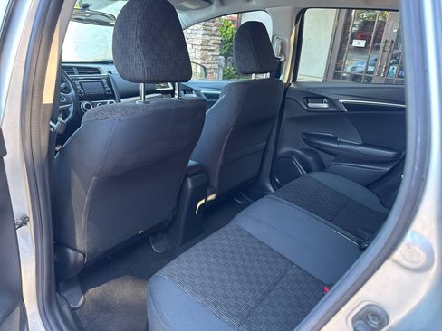 Used 2016 Honda Fit LX image 11
