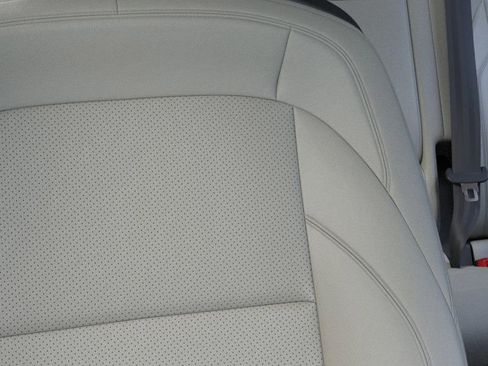 New 2026 Lincoln Nautilus Premier w/ Equipment Group 102A AWD/4WD image 16