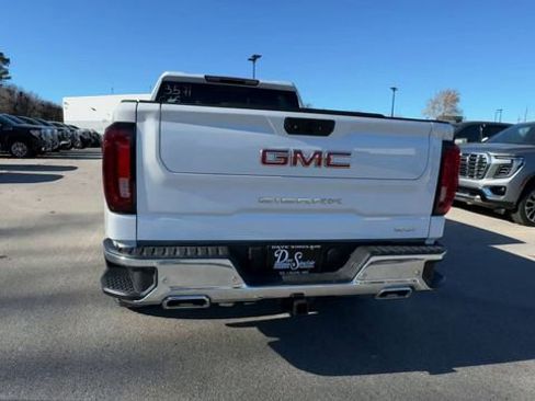 New 2026 GMC Sierra 1500 SLT w/ SLT Premium Plus Package AWD/4WD image 7