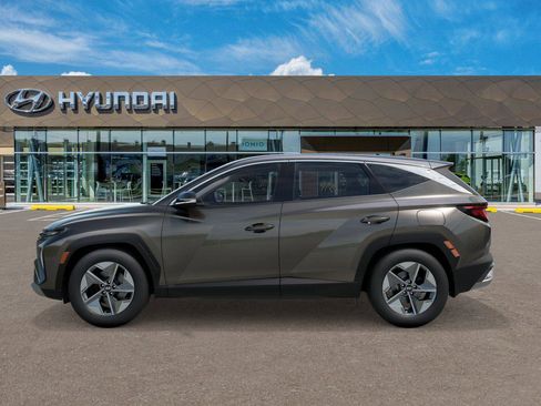 New 2026 Hyundai Tucson SEL image 3