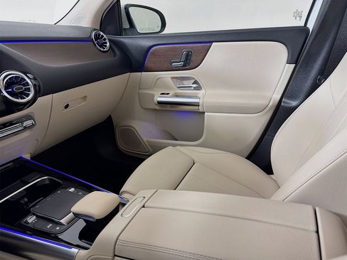 Certified 2023 Mercedes-Benz GLA 250 image 22