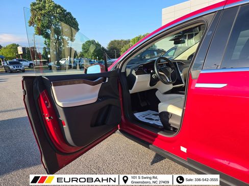 Used 2017 Tesla Model X 100D AWD/4WD image 9