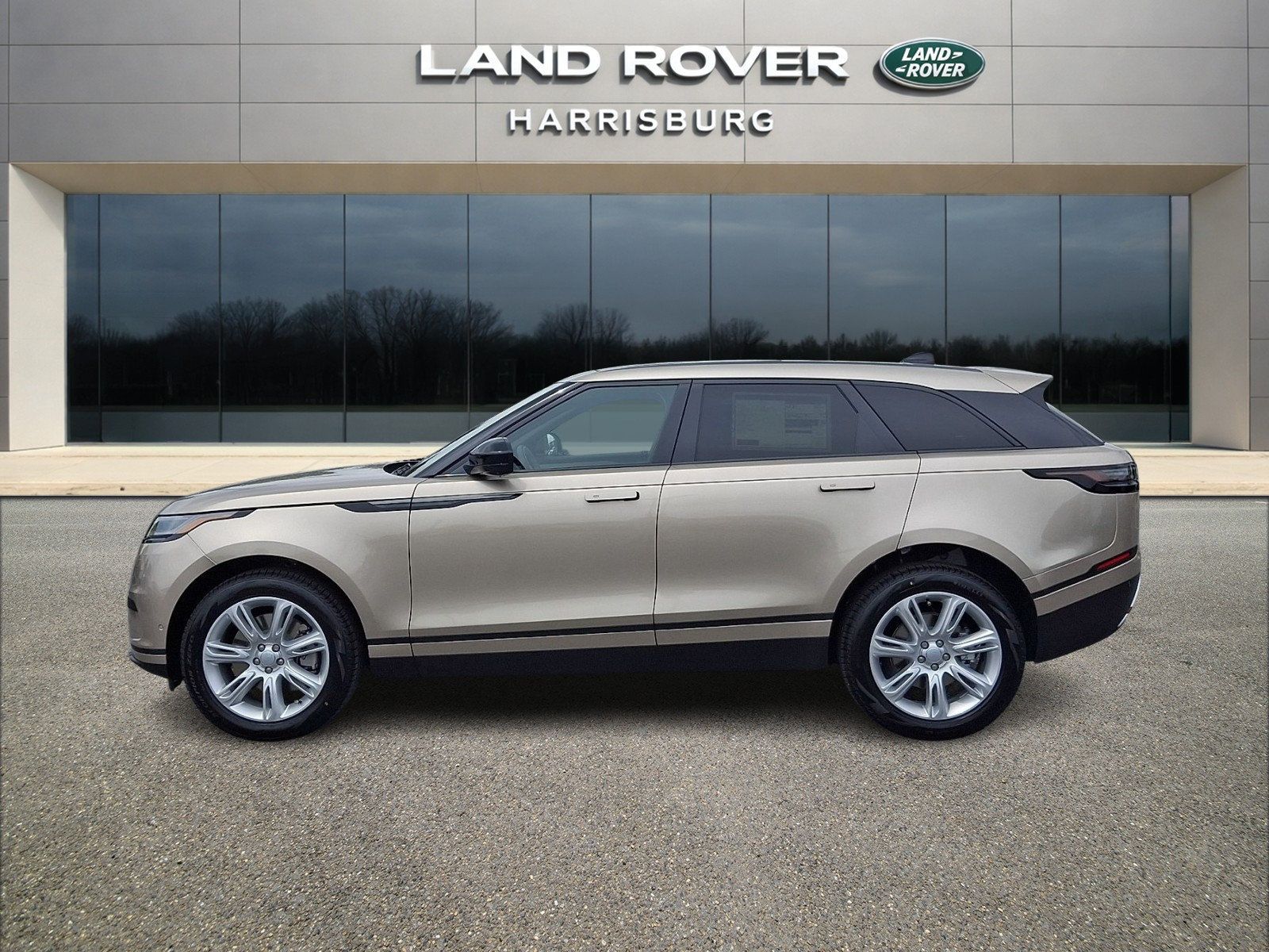 New 2026 Land Rover Range Rover Velar S AWD/4WD image 2