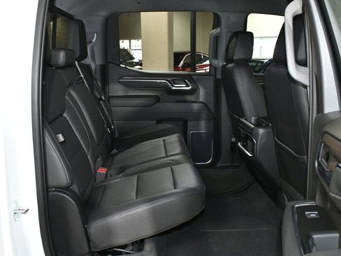 Used 2023 GMC Sierra 1500 SLT w/ SLT Premium Plus Package AWD/4WD image 50