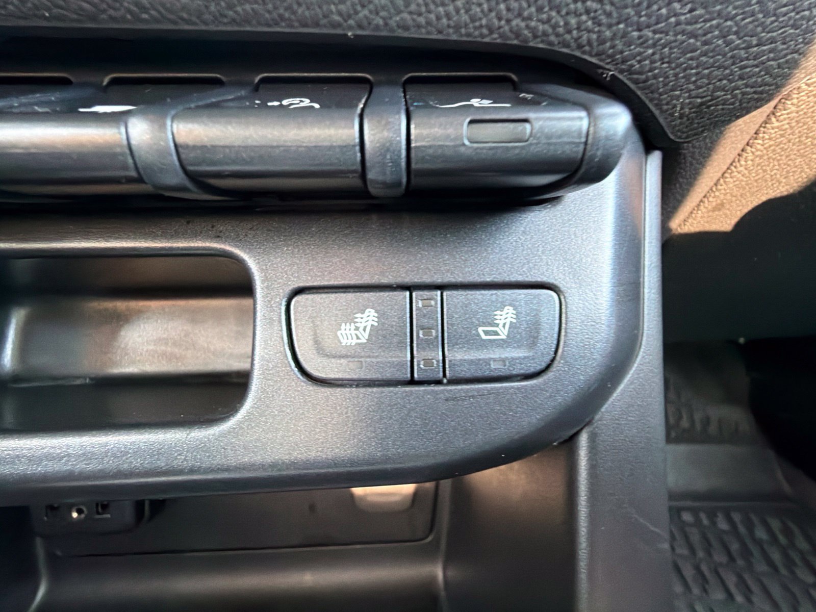 Used 2021 Chevrolet Colorado ZR2 AWD/4WD image 24
