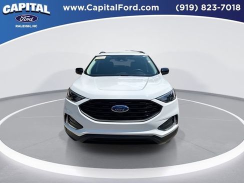 Certified 2023 Ford Edge SEL w/ Sport Appearance Package image 3