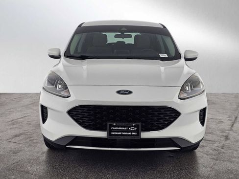 Used 2020 Ford Escape SE image 8