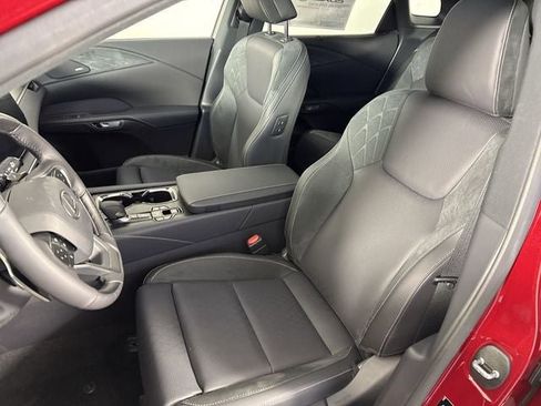 New 2026 Lexus RX 450h AWD image 18