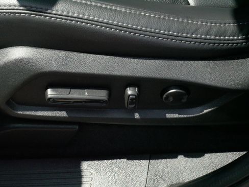 Used 2025 Honda Pilot EX-L image 20