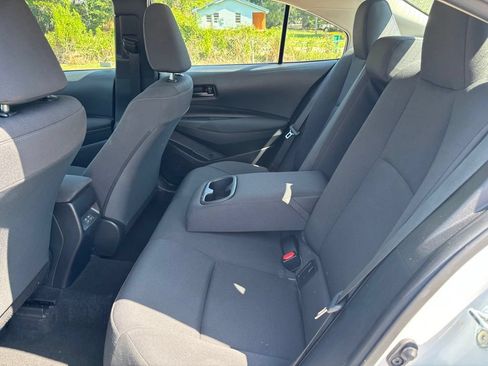 Used 2024 Toyota Corolla LE FWD image 15