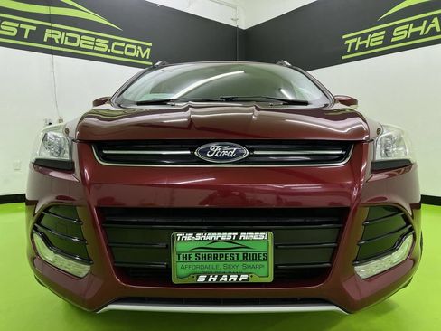 Used 2016 Ford Escape Titanium AWD/4WD image 3
