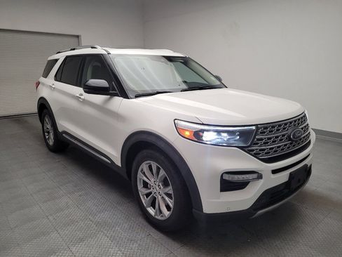 Used 2021 Ford Explorer Limited w/ Equipment Group 301A RWD image 13