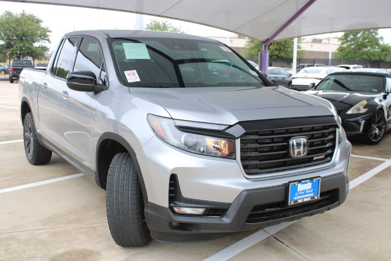 Used 2023 Honda Ridgeline Sport image 10
