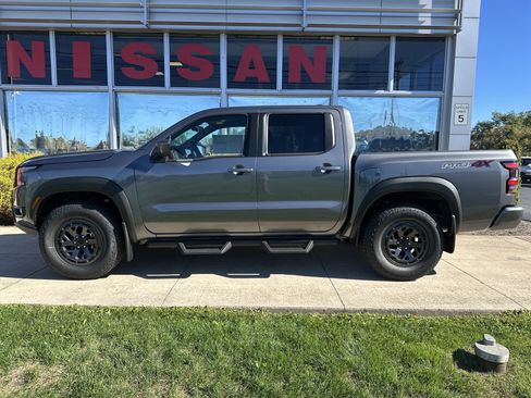 New 2026 Nissan Frontier PRO-4X w/ Pro-4x Convenience Package image 3