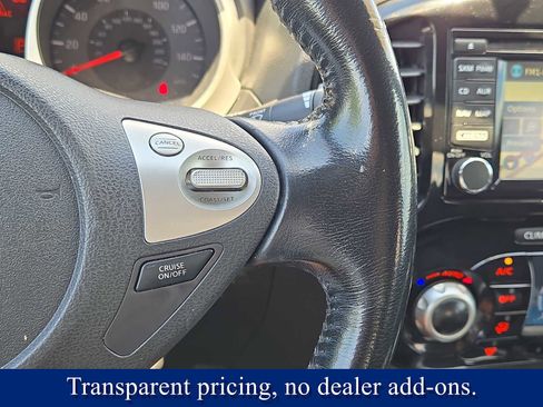 Used 2015 Nissan Juke SV w/ Technology Package FWD image 28