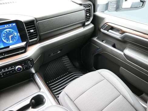 Used 2024 Chevrolet Silverado 3500 LT w/ All Star Edition AWD/4WD image 38