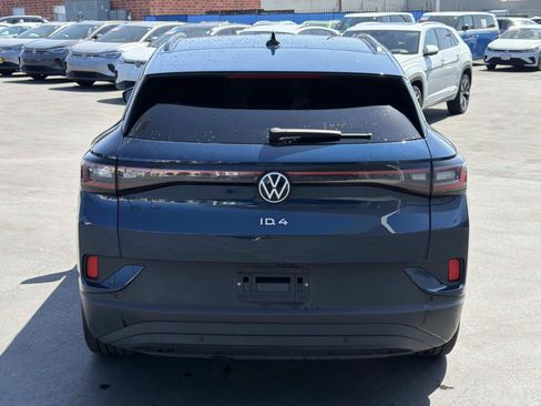 Certified 2023 Volkswagen ID.4 Pro RWD image 4