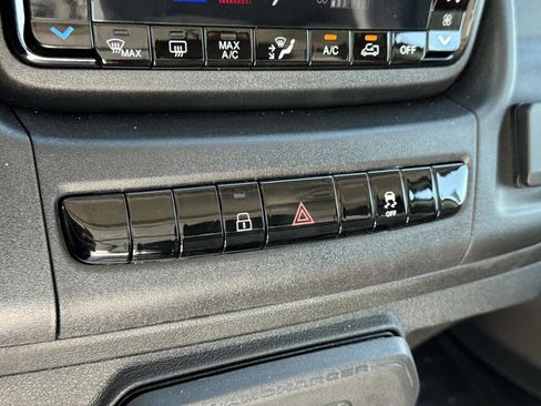 New 2026 RAM ProMaster 1500 w/ Quick Order Package 22G SLT image 16