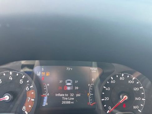 Used 2024 Jeep Compass Latitude image 15