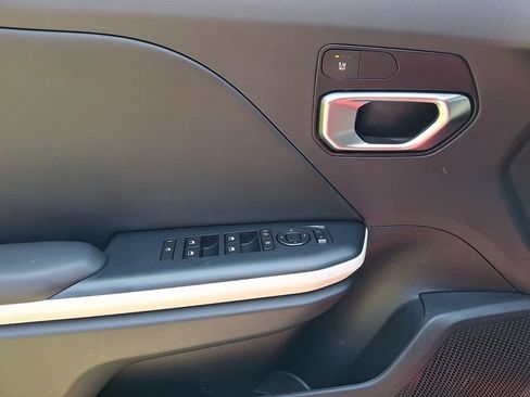 Certified 2025 Kia K4 GT-Line w/ GT-Line Sunroof Package FWD image 12