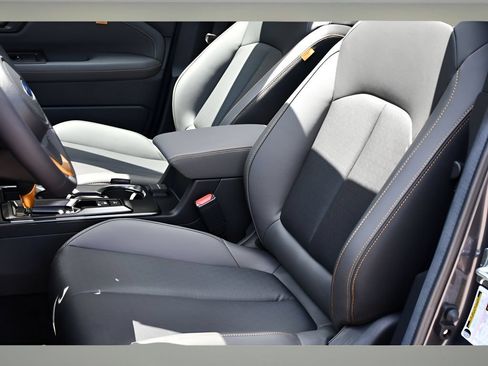 Used 2026 Subaru Forester Wilderness AWD/4WD image 15