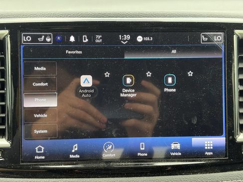 Used 2022 Chrysler Pacifica Touring-L FWD image 41